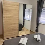 Gagi Apartamento *